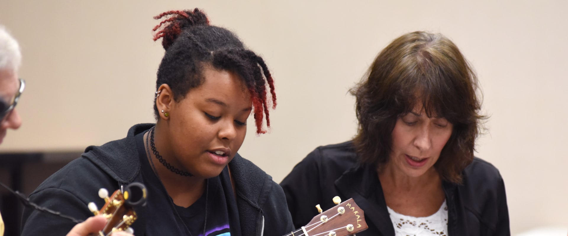 Are There Any Musical Instrument Distributors Based in St. Louis?